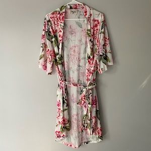 Brand New Show Me Your Mumu Bath Robe